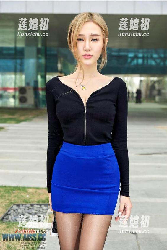 在爱丝的美丝学校，私拍与课堂悄无声息地交融！