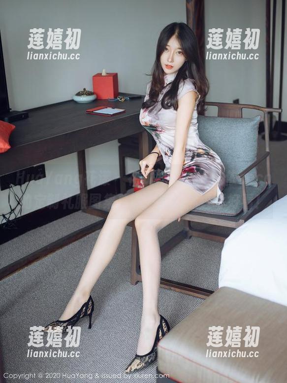 HuaYang花漾-赵惟依coco HuaYang花漾 - 花式炫耀?赵惟依coco的定制礼服图集总有一款让你直呼好看!
