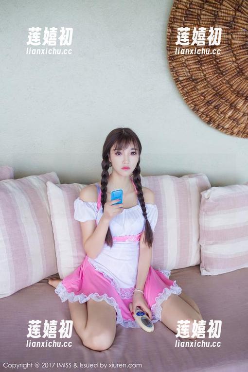 IMiss爱蜜社 - 小丽莎萌萌哒天台写真：定制气息十足，难道我也要搬到天台上去晒晒吗？