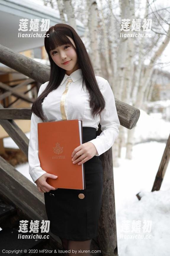 MFStar模范学院 - Ellie艾栗栗的写真：肉丝的另一种演绎