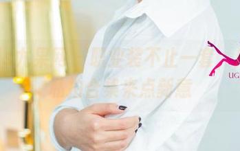 UGirls尤果网 - 职业装不止一套,周妍希私拍合集来点新意