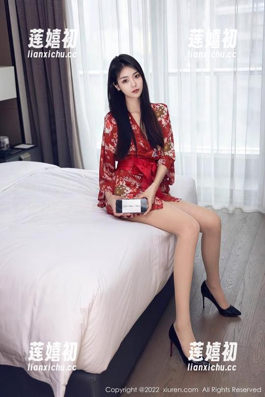Xiuren秀人网-Elise谭晓彤 Xiuren秀人网 - Elise谭晓彤的比基尼高清合集,可能会让你眼前一亮,哈哈!