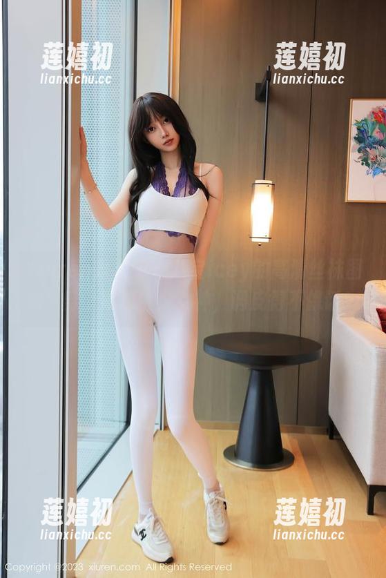 Xiuren秀人网-八宝icey Xiuren秀人网 - 八宝icey的高清丝袜图册:穿上就像变身女神,调皮得不像话!