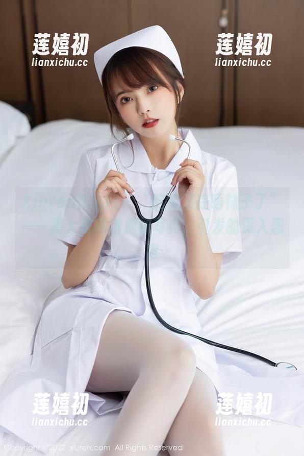 Xiuren秀人网-周大萌 Xiuren秀人网 - “这货又在晒袜子了”——周大萌高清棉袜写真,引发的深入思考