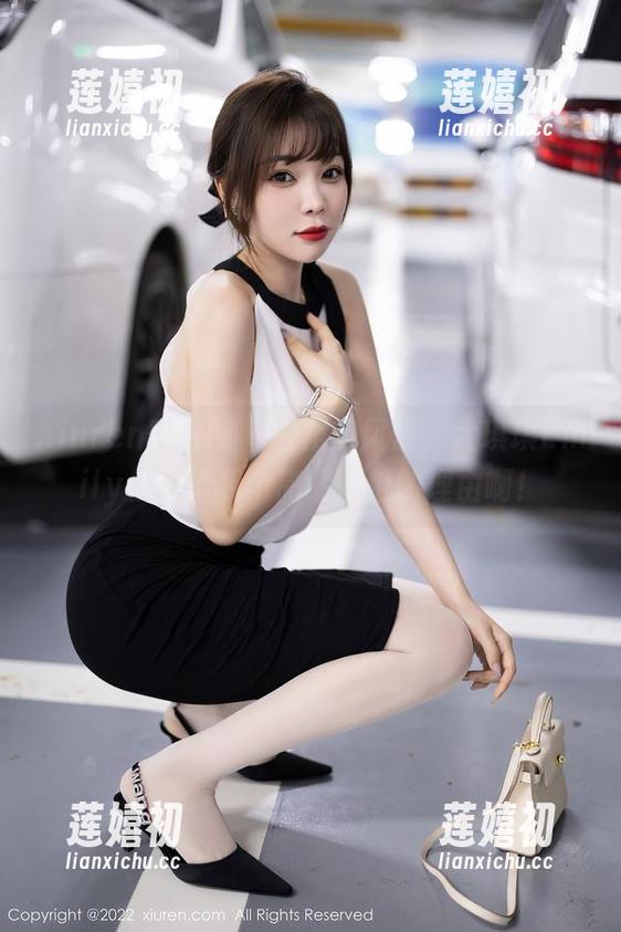 Xiuren秀人网-大琪琪Emily Xiuren秀人网 - 白裙的风情,大琪琪Emily你要给我个高清壁纸的理由啊!