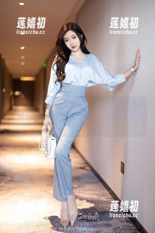 Xiuren秀人网-楚恬Olivia Xiuren秀人网 - 楚恬Olivia最新写真集:秘书也有权利当女主角,别忘了夸我哦!