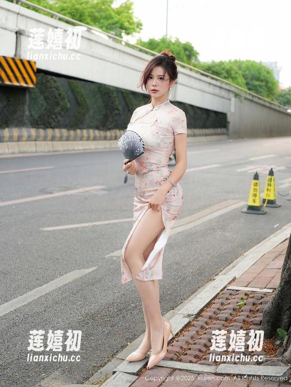 Xiuren秀人网-白洁Bessie Xiuren秀人网 - 白洁Bessie,“女孩”合集,超越还原的尴尬姿势