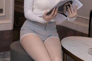 Xiuren秀人网 - 龙女sunny的JK图册上线,免费版的超能力,快来领取!