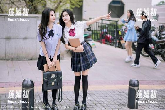 YouMi尤蜜荟-icy猪 YouMi尤蜜荟 - icy猪的镂空之旅:美图合集,别眨眼哦!