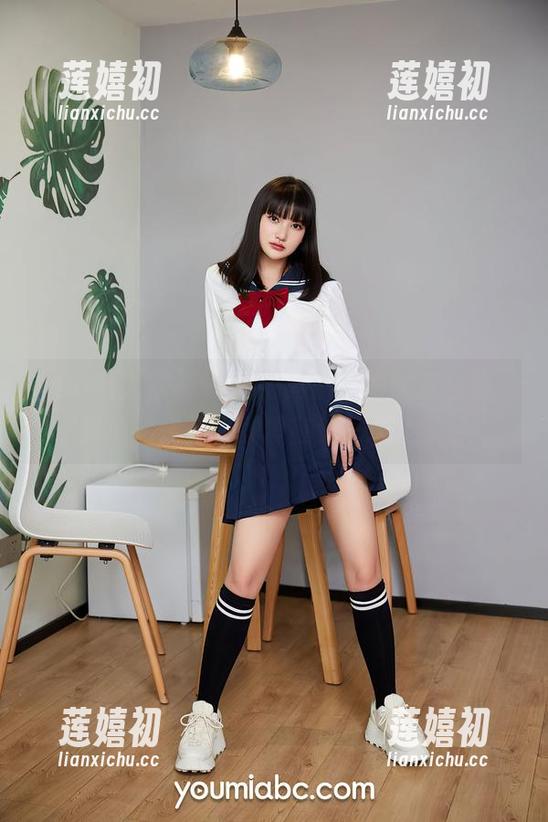 YouMi尤蜜荟-黄依婷 YouMi尤蜜荟 - 看!黄依婷的女友合集,你不会相信我就停在这一张上了。