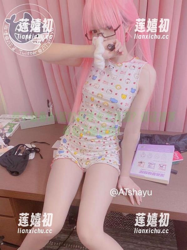at鲨鱼 想不想看At鲨的高清女王资源?保证被荼毒到不能自拔!