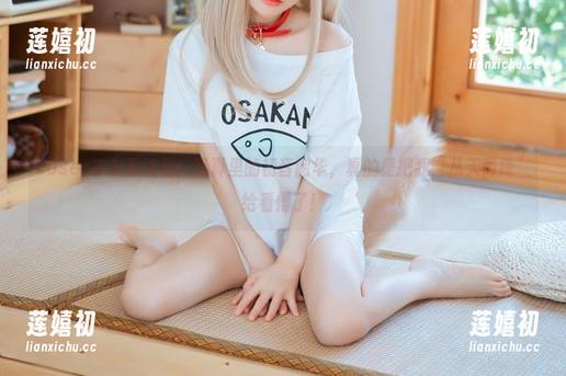 coser衣衣看这里！写真里的初音韶华，真的是把我“从天而降”给看懵了！