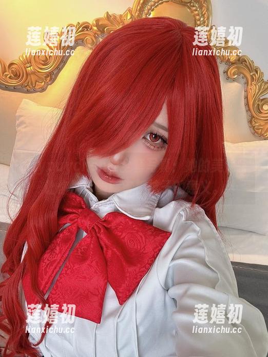 puypuychen puypuychen的全套写真:她的美足会让你决定重新审视袜子的意义。