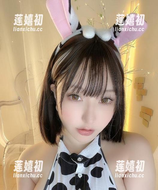 追求完美的サク(saku)，Fantia2023年写真集，原图也太值得反复琢磨了吧。