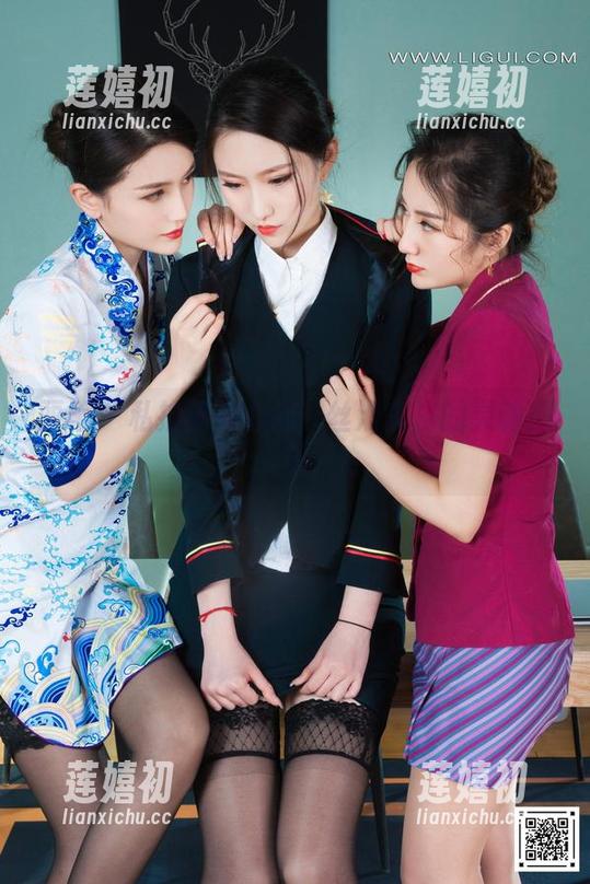 丽柜-心心 丽柜 - 私拍里的心心:丝滑美浴的灵魂探戈