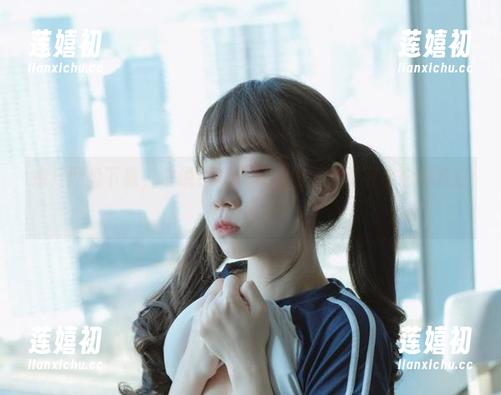 可可小白兔 点开网盘下载,谁说小萝莉只能居家?可可小白兔教你另类玩法!