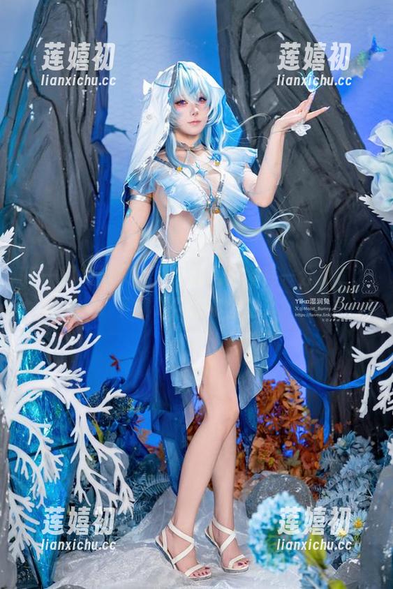 咬一口兔娘 咬一口兔娘又来了!双马尾图库一分为二,下载做你的小公主!