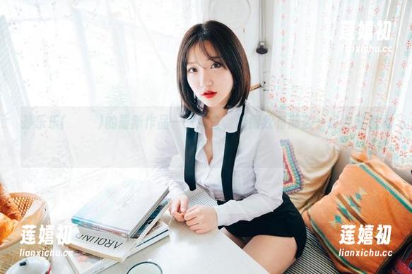 孙乐乐(손예은)的最新作品——纯白，看得我有那么一点点脑洞大开。
