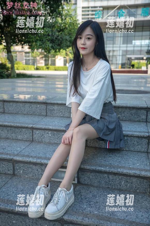 梦丝女神-莹仙女 梦丝女神 - 定制一组莹仙女的夏日图片,感觉就像把盛夏卸下,再不想回去!