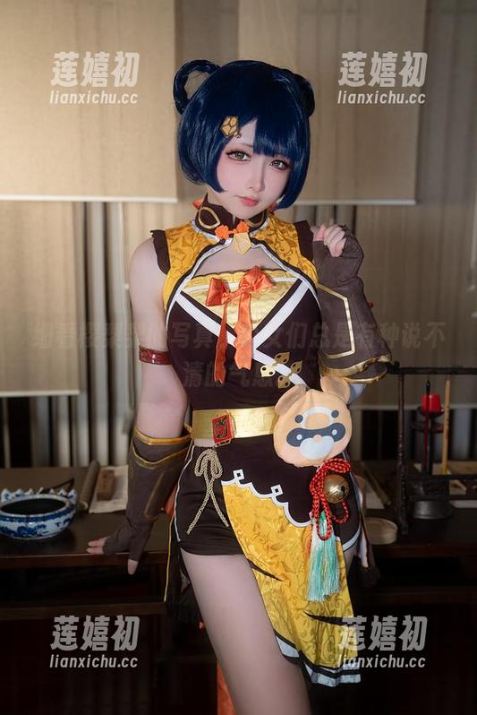 樱梨梨 细看樱梨梨的写真,少女们总是有种说不清的气息。
