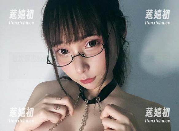 次屁啦 看次屁啦的比基尼原图,明白了什么叫两样都不显得厚重?