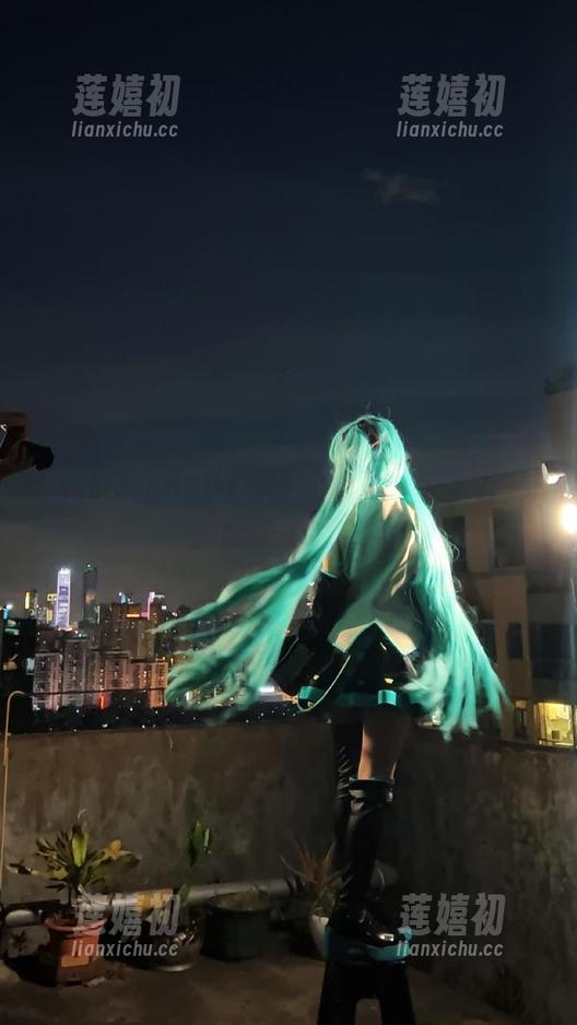 私房女孩的狐玖玖，原图里每一处都掩藏了一点点暗示