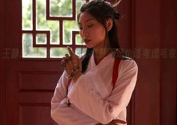 蜜桃社 - 王静瑶的毛衣写真集:我是不是也该考虑毛衣搭配了呢?