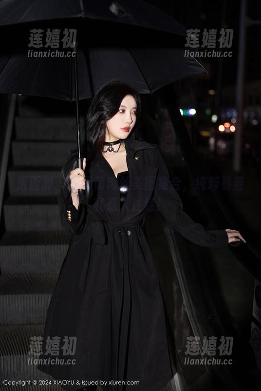语画界-张雨萌 语画界 - 张雨萌肉丝美图集合,纯粹看着就惹人注意!