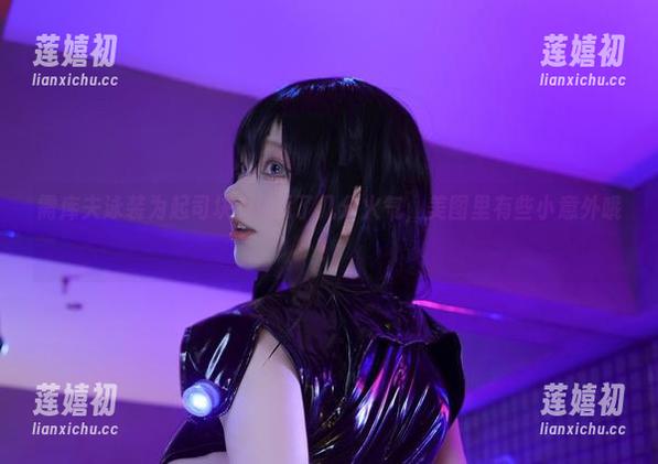 起司块wii 需库夫泳装为起司块wii添了几分火气,美图里有些小意外哦!