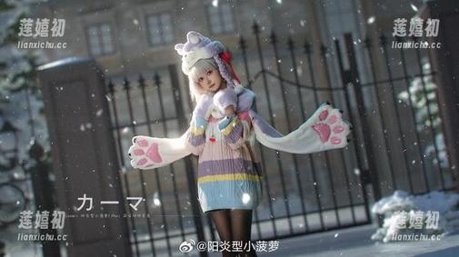阳炎型小菠萝 这是阳炎型小菠萝的温柔之作,图片像极了下午茶时的甜点,轻松又甜美。