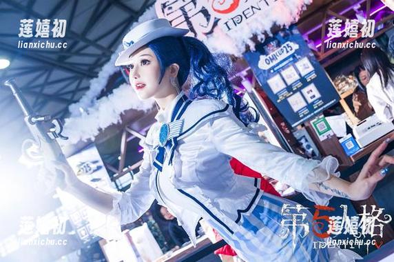 露儿大魔王 免费写真?露儿大魔王告诉你什么才是真正的“伊芙琳”