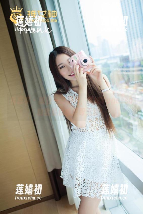 青豆客-梦娜Vanessa 青豆客 - 随便一张图片,梦娜Vanessa的套装就能养眼无数!