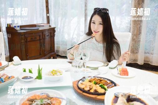 魅妍社-陈雅漫VICKY 魅妍社 - 一双黑丝,推动我进入陈雅漫VICKY的视界,网盘里可不止这些。